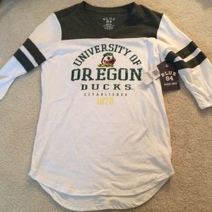 Oregon ducks t shirt NWT